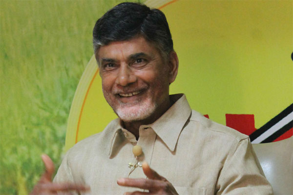 chandra babu naidu,60 mini districts in andhra pradesh,collectors,revenue divisions  కేసిఆర్ 31, మరి బాబు..?